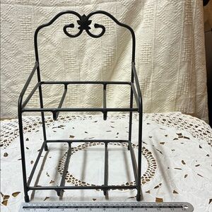 Longaberger Wrought Iron 2 Tier Little Bin stand.